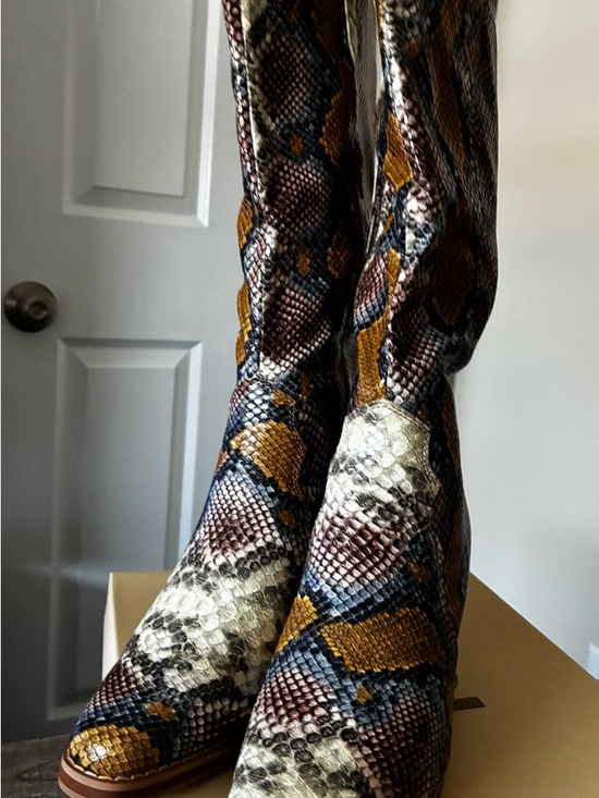 Yoki Shoes - Yoki Multicolor Snake-Print Knee Boots - Brown, Tan, Black, Cream